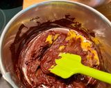 A picture of step 2 of Chocolate Mousse and Peach Parfaits.