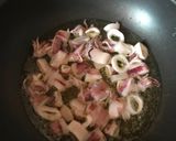 Foto langkah ke 2 dari resep Cumi Pedas Asin.