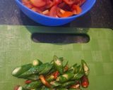 Foto langkah ke 2 dari resep Iwak Asin Telang Asam Manis Pedas.