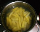 Foto langkah ke 2 dari resep Kentang Goreng Homemade.