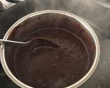 A picture of step 3 of Chocolate Net Crepes.