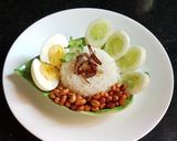 A picture of step 7 of Nasi Lemak/ Malaysian rice.