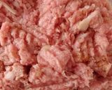 Foto del paso 1 de la receta: Triángulos de cerdo 🐷 crocantes tipo wonton 😋