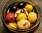 Foto del paso 4 de la receta: Aceitunas especiadas en aceite virgen extra