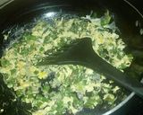 A picture of step 3 of Egg fried rice.