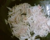 வெங்காயம் தொக்கு (Vengayam Thokku Recipe in Tamil) ரெசிபி ஸ்டேப் 2 புகைப்படம்