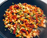 Foto del paso 3 de la receta: Judías verdes salteadas 🍳