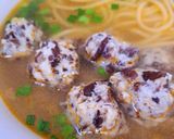 Hình bước làm 5 của món Bún mọc gà eat clean