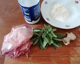 Foto del passaggio 1 della ricetta Scaloppine alla salvia e zenzero