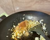 A picture of step 1 of Moroccan Chicken, Apricot and Almond tagine.