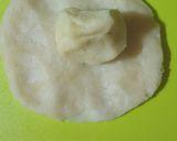 Foto langkah ke 3 dari resep Bolen pisang untuk pemula.