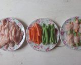 Foto langkah ke 1 dari resep Chicken veggie roll.