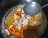 Foto langkah ke 3 dari resep Ayam Tumis Daun Bawang.