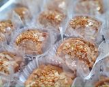 صورة لخطوة 2 من وصفة تارتولات محشية بكريمة اللوز والجوز والمعجون 🤤