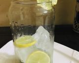 A picture of step 2 of Gondhoraj lemon mint mojito.