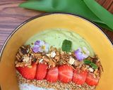 Foto del passaggio 4 della ricetta Smoothie al kiwi, avocado e mela verde