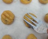 Foto langkah ke 5 dari resep Choco Chips Cookies (1 adonan jadi banyak varian cookies).