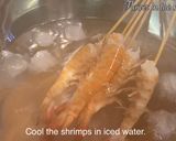 รูปขั้นตอนการทำที่ 1 ของ Shrimp Nigiri Sushi.ข้าวปั้นซูชิหน้า กุ้ง