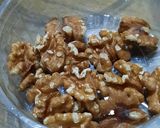 Foto del paso 5 de la receta: Ensalada con nueces, espinacas, apio y roquefort