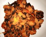 A picture of step 2 of Yam porridge (Akpete).