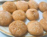 صورة لخطوة 4 من وصفة القرص الطرية باللبن الرائب بحشوات مختلفة 🍞