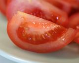 A picture of step 2 of Homemade Brunch Recipe | Shrimp & Tomato Olive Oil Pasta 🫒🍽️.