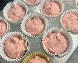 Φωτογραφία βήματος 4 της συνταγής Mother’s Day cupcakes! Κεκάκια που μυρίζουν μαμά με άρωμα τριαντάφυλλο! 🌹