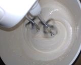 Foto langkah ke 3 dari resep Bolu Susu homemade.