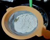 A picture of step 5 of Mawa Milk Cake.