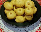 A picture of step 5 of Besan Laddu.