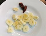 Foto del paso 2 de la receta Merluza a la vasca con langostinos