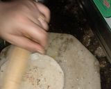 A picture of step 3 of Ghobhi ka paratha.