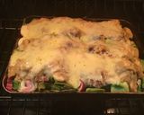 A picture of step 3 of California Farm Swedish Meatballs on Fresh Potato Chips.