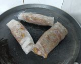 A picture of step 14 of Spicy Udon Noodles Spring Rolls (with Rice Paper).