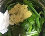 A picture of step 2 of Spinach Cheela wraps.