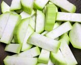 Hình bước làm 1 của món Canh Bầu Nấu Mọc