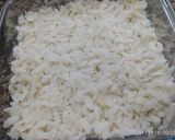 A picture of step 2 of Flattened rice creamy pizza.