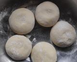 A picture of step 1 of Carrot-peas parantha.