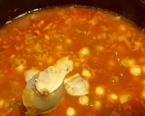 Foto del paso 8 de la receta Garbanzos con Almejas y Fideos "entomataos"