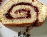 Une image de l'étape 14 de Biscuit roulé swiss roll a la confiture de framboise.