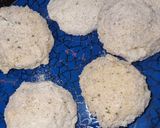 Foto del paso 5 de la receta: Bolitas de Arroz con queso Mozzarella y rellena de carne