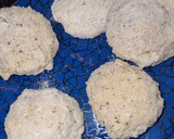 Foto del paso 5 de la receta: Bolitas de Arroz con queso Mozzarella y rellena de carne