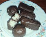 A picture of step 6 of Chocolate Bounty Treat.