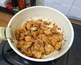 Foto langkah ke 6 dari resep Ayam Bumbu Wijen Karya Anindya.