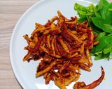 Hình bước làm 3 của món Khô mực xào cay