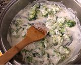 A picture of step 5 of Alfredo Pasta (Version 2 with Shrimp and Broccoli).
