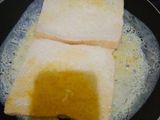 Roti bakar +telur+mozarella