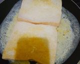 Foto langkah ke 3 dari resep Roti bakar +telur+mozarella.