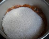 Foto langkah ke 1 dari resep Bolu Karamel Nyerat Menul Menul.