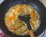 Foto langkah ke 4 dari resep Mie Godog Bumbu Udang.